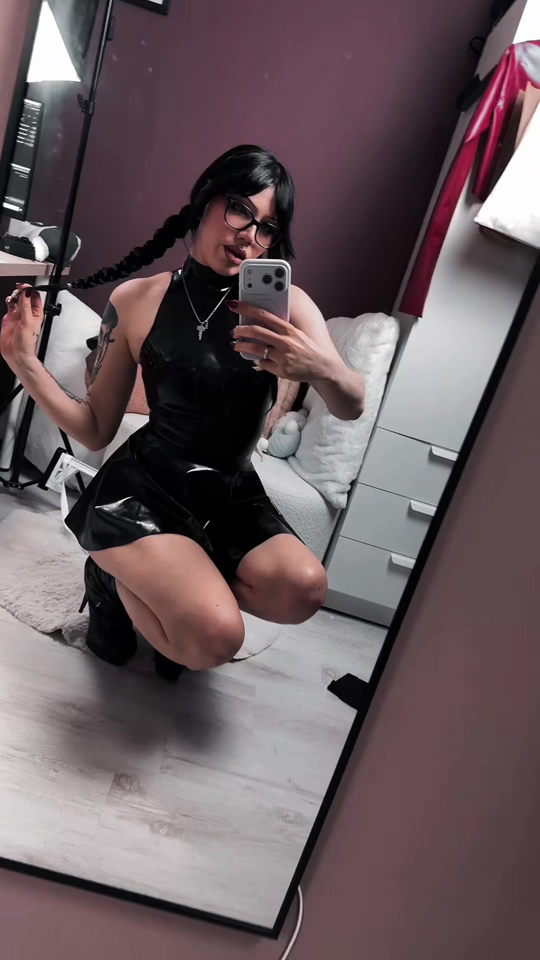 @morrigan.vex