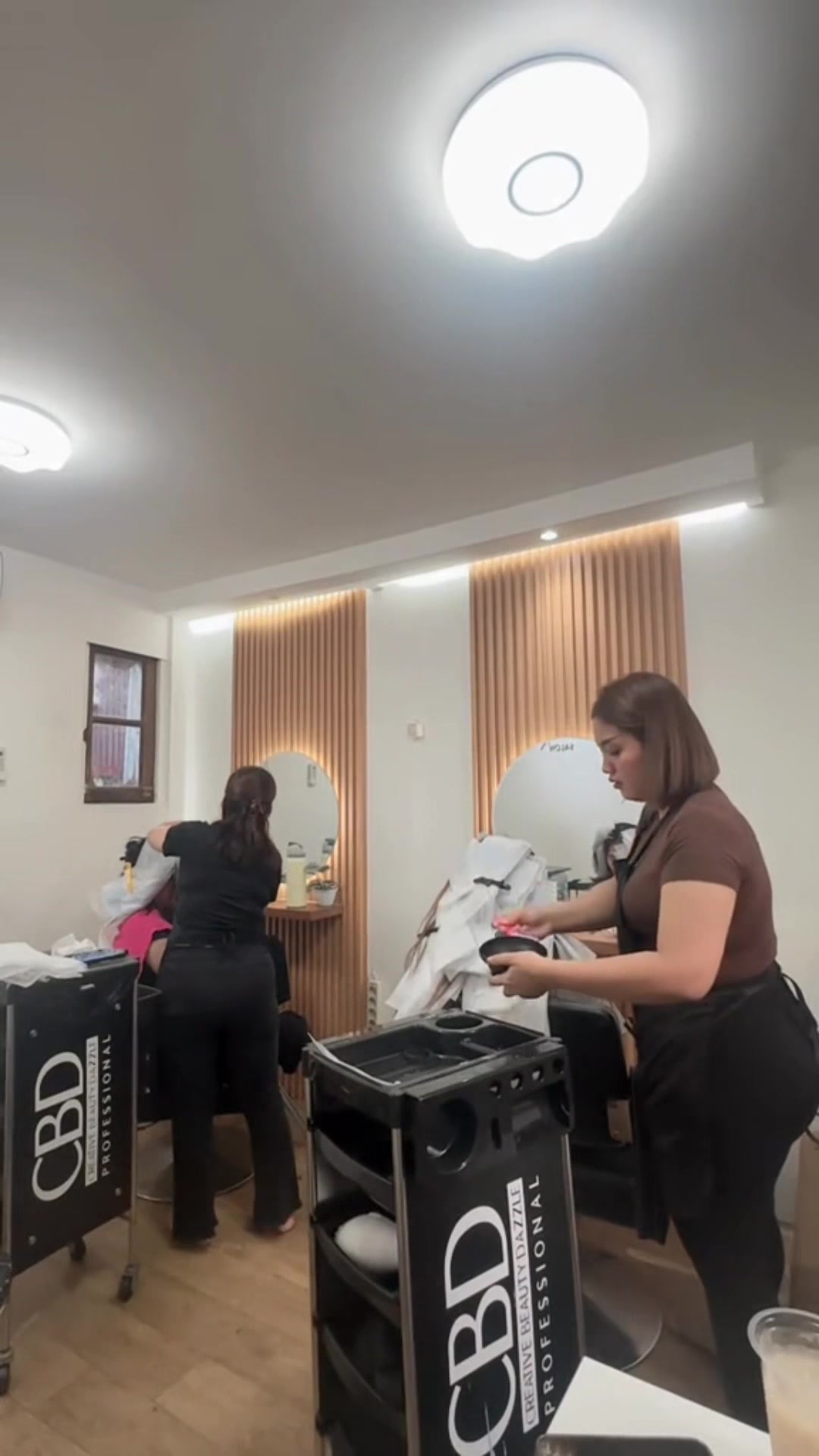 @Salon Meirose