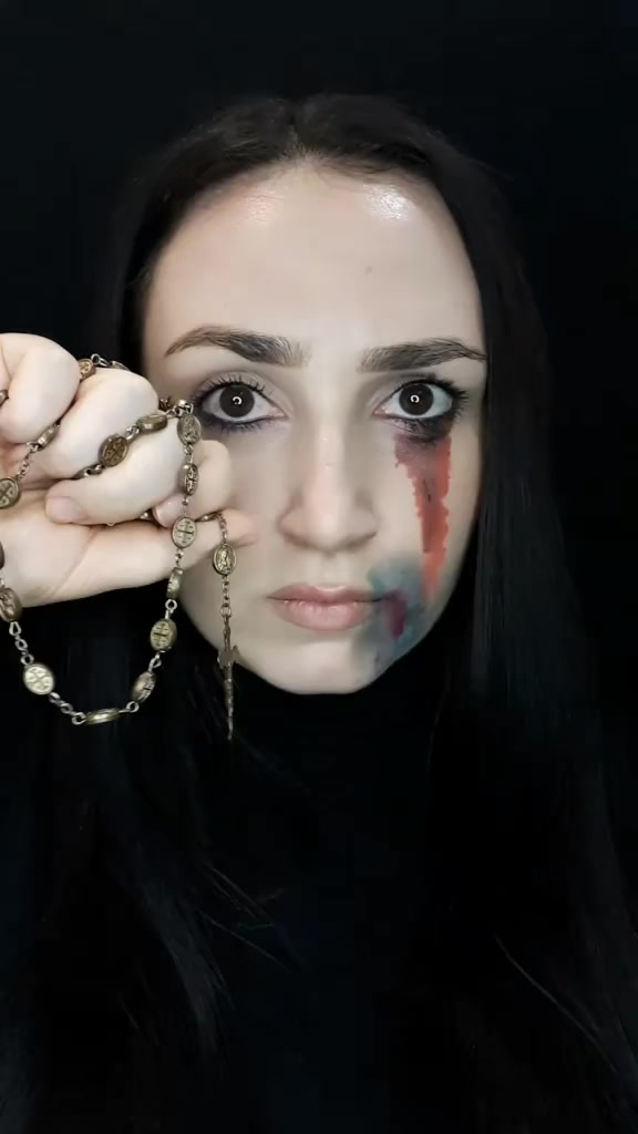 @Anna | Muradi