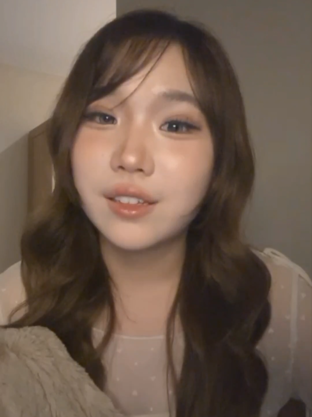 @T