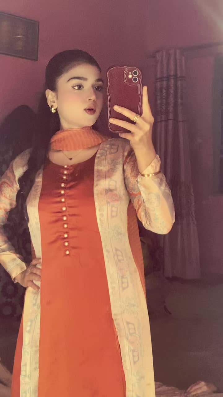 @Uzmi_sheikh112
