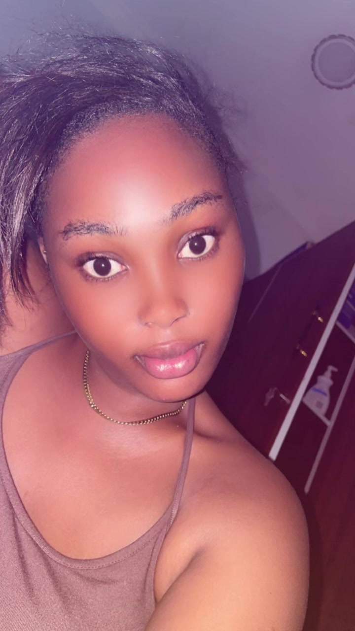 @꧁༺ 🧜♀️kina🇬🇭🍑༻꧂