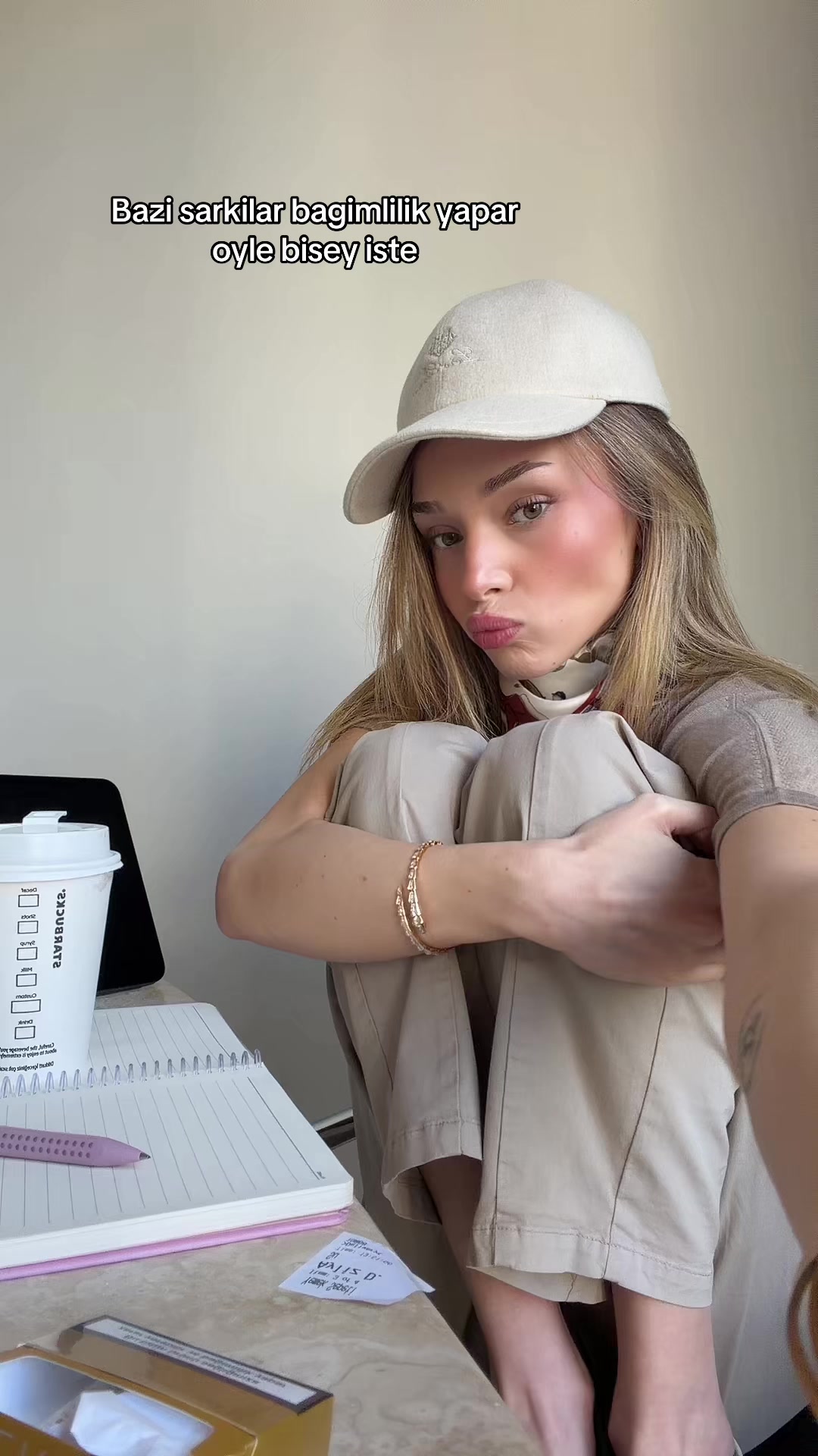 @Aylizduman