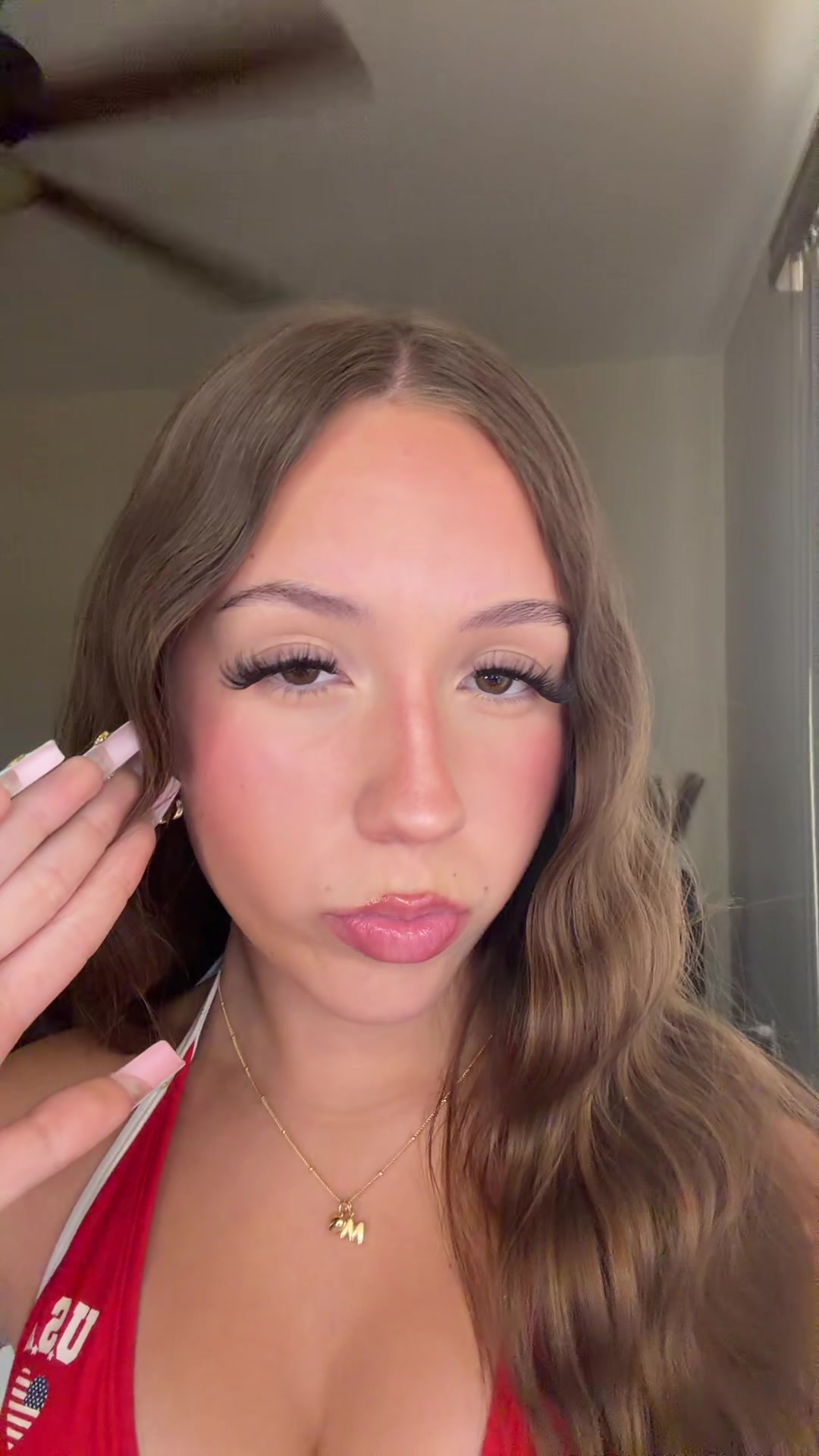 @…