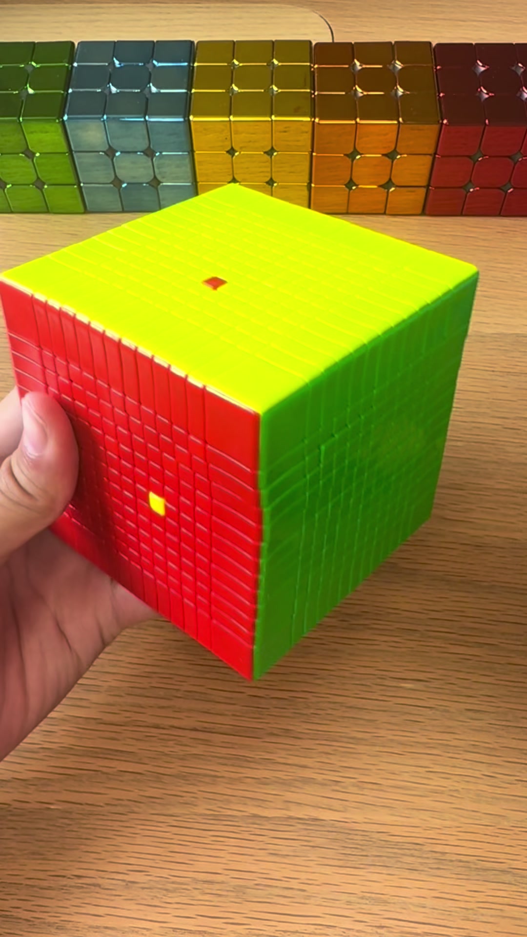 @Golden_Cuber