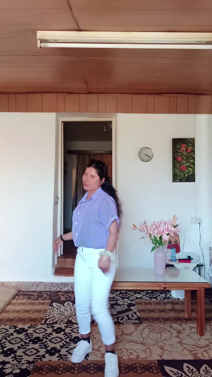 @ganga (girismas sapkota)🇨🇾