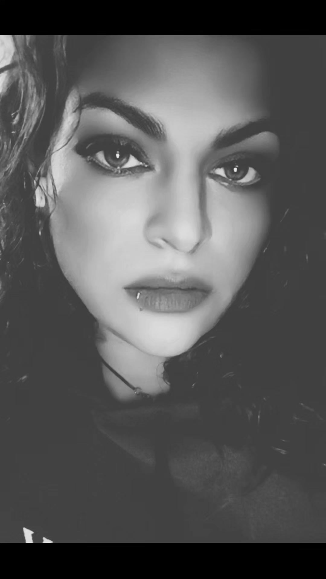 @AdryQuinn