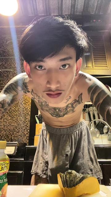 @พอส จิรพัฒน์