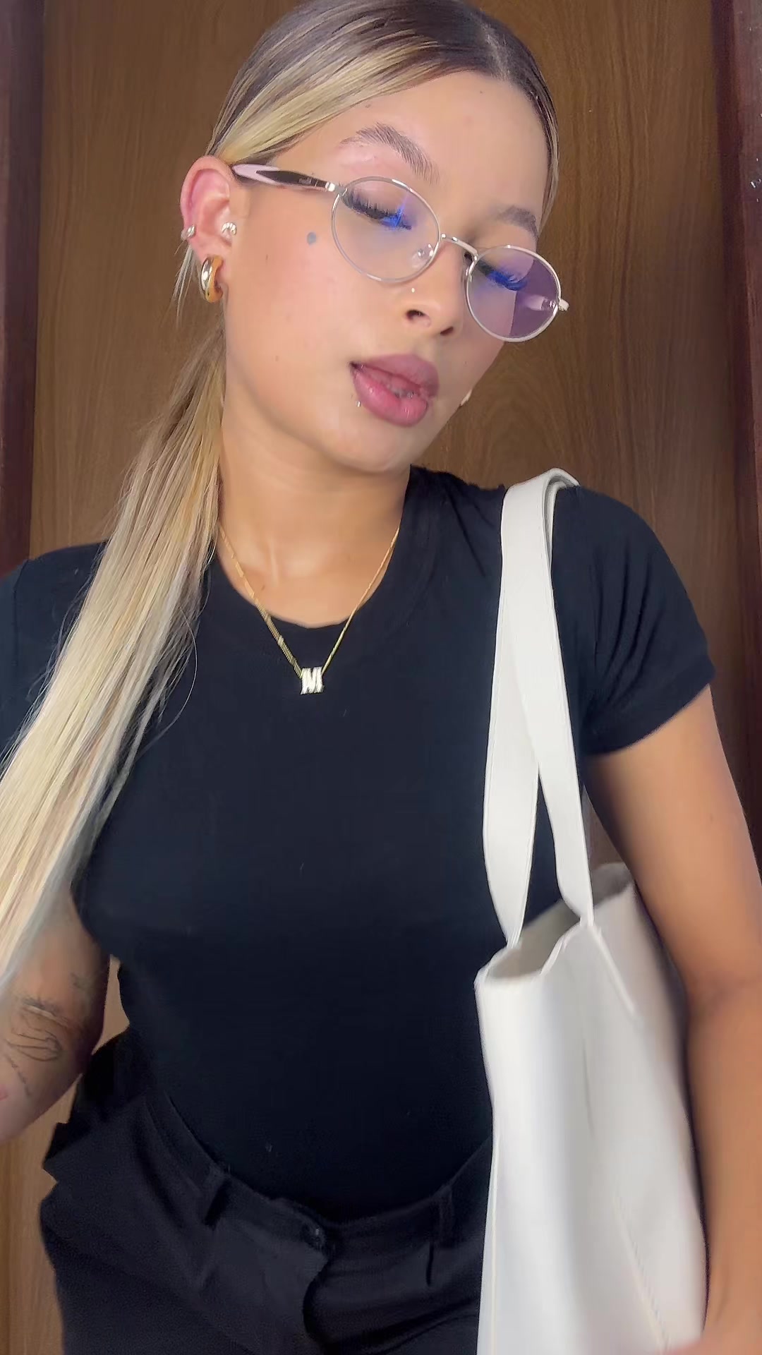@Monyelleof