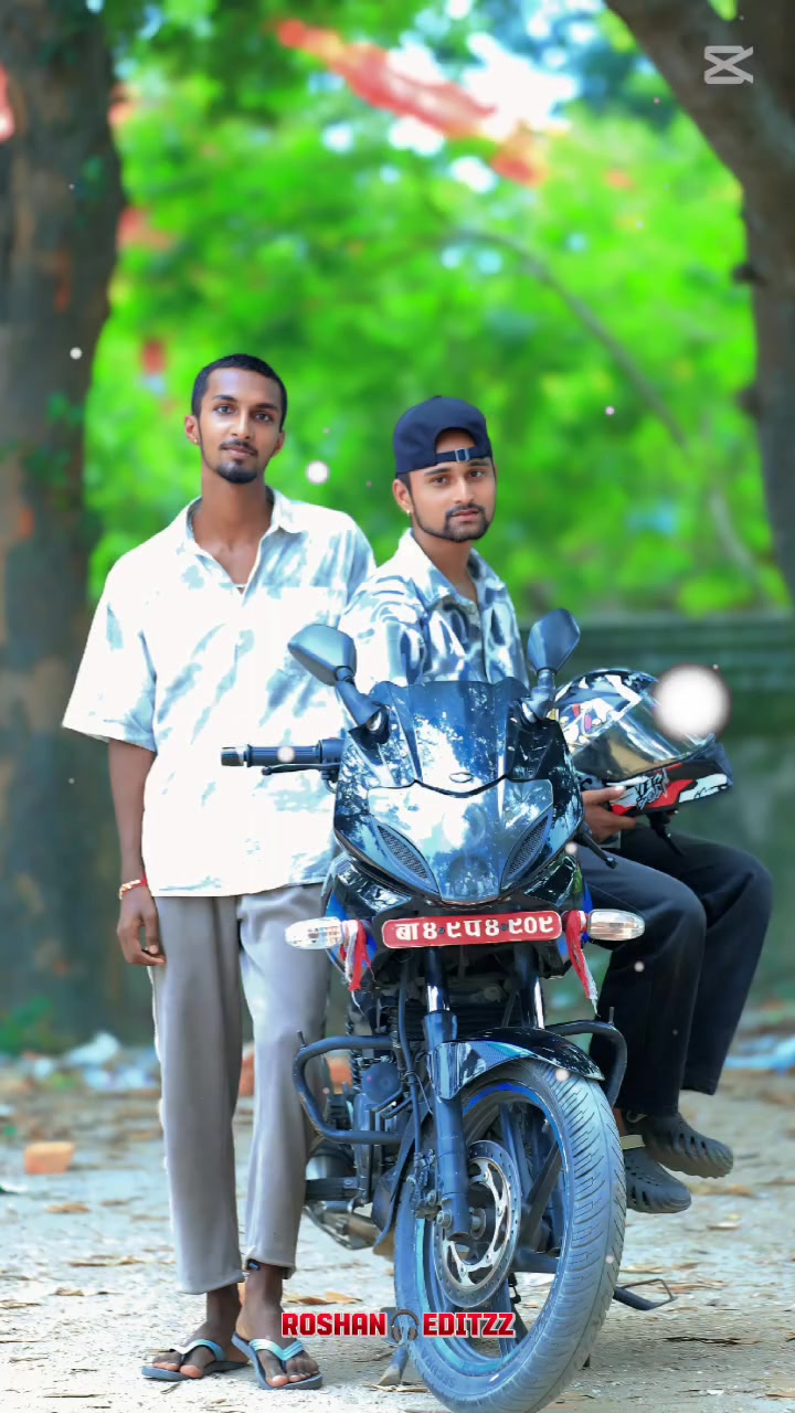 @Mukesh_PrajapaTi🤫🥀💯