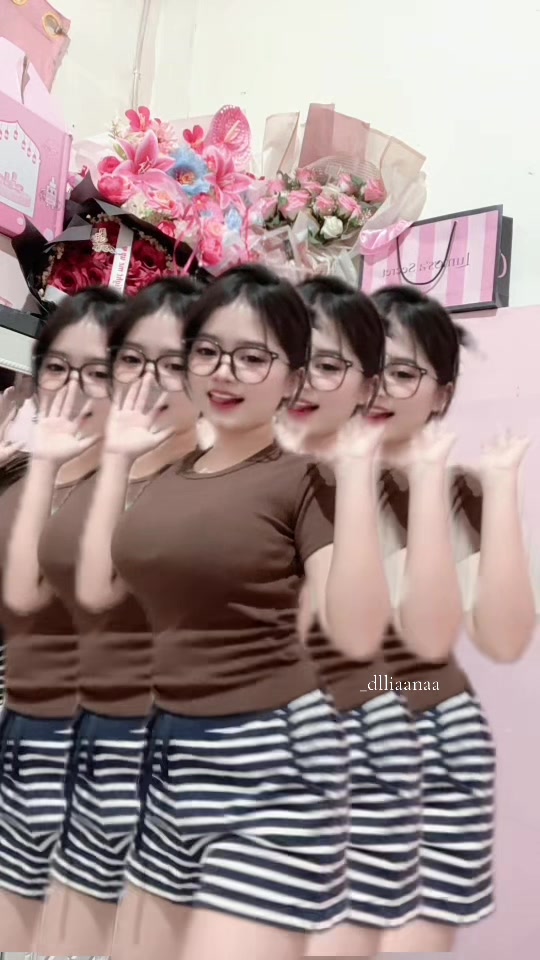 @adelyaa