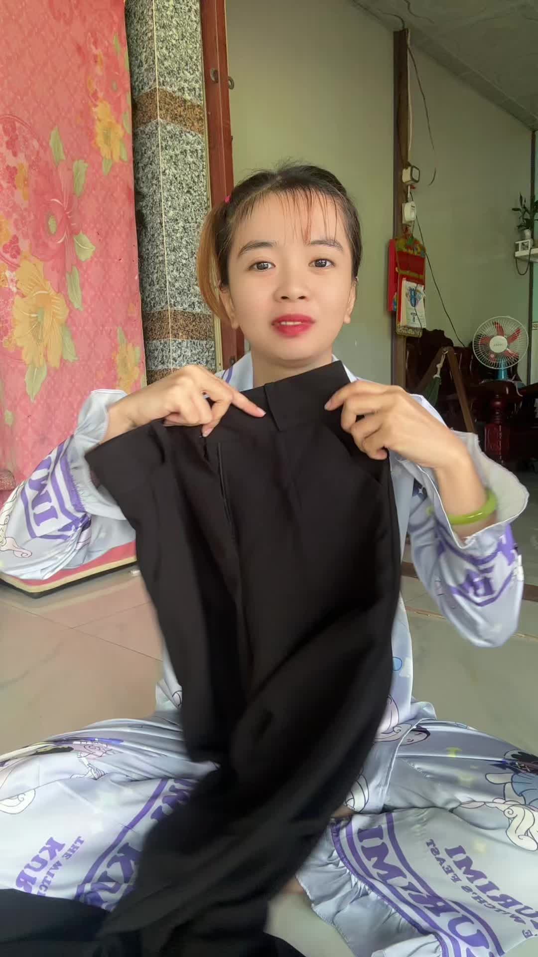 @Em Cẩm N&egrave;