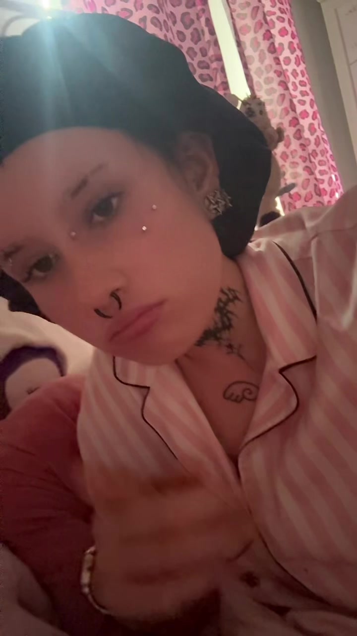 @benzokittyy