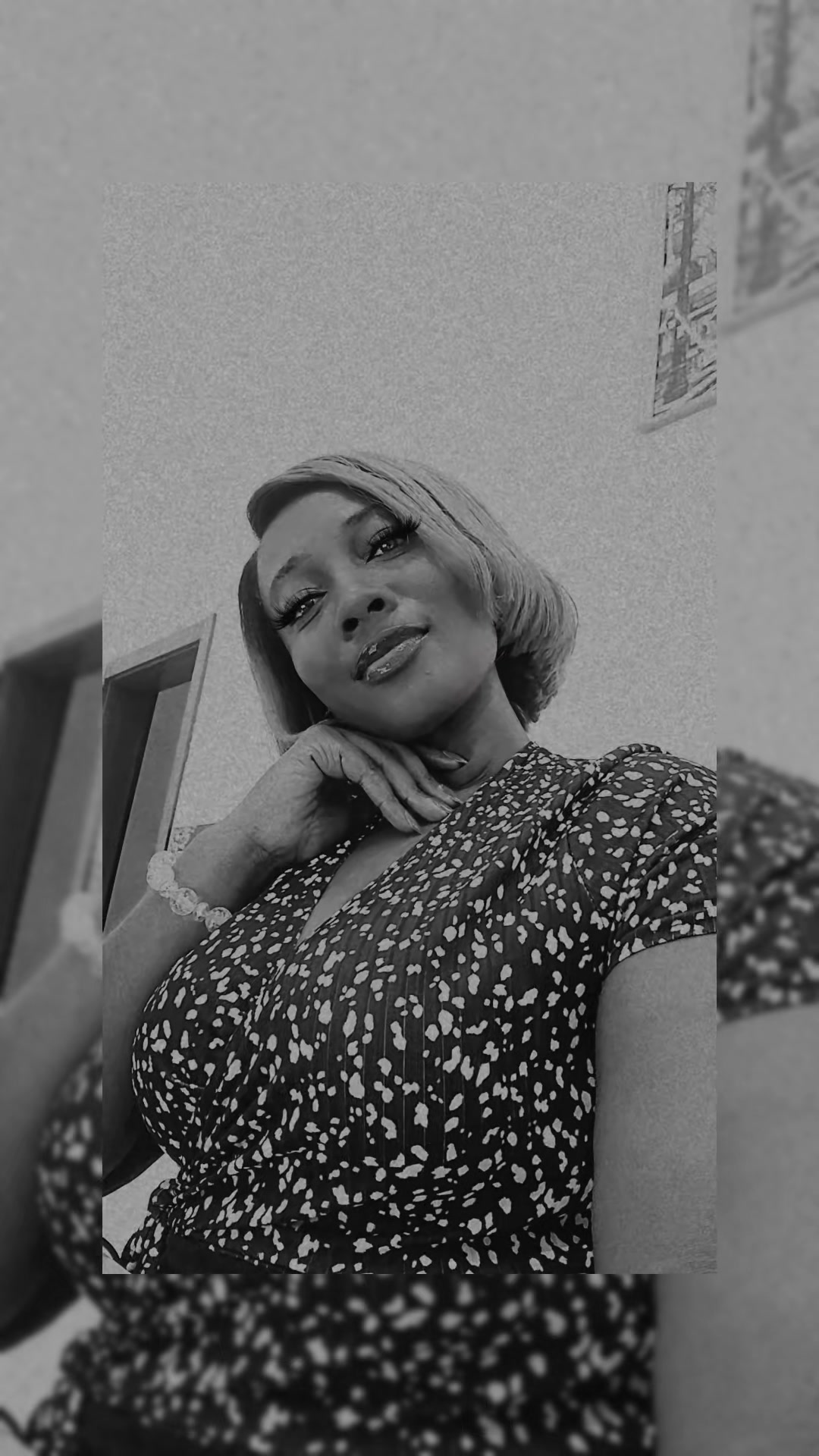 @YAA KISSIWAA ASANTE😇✨🥂