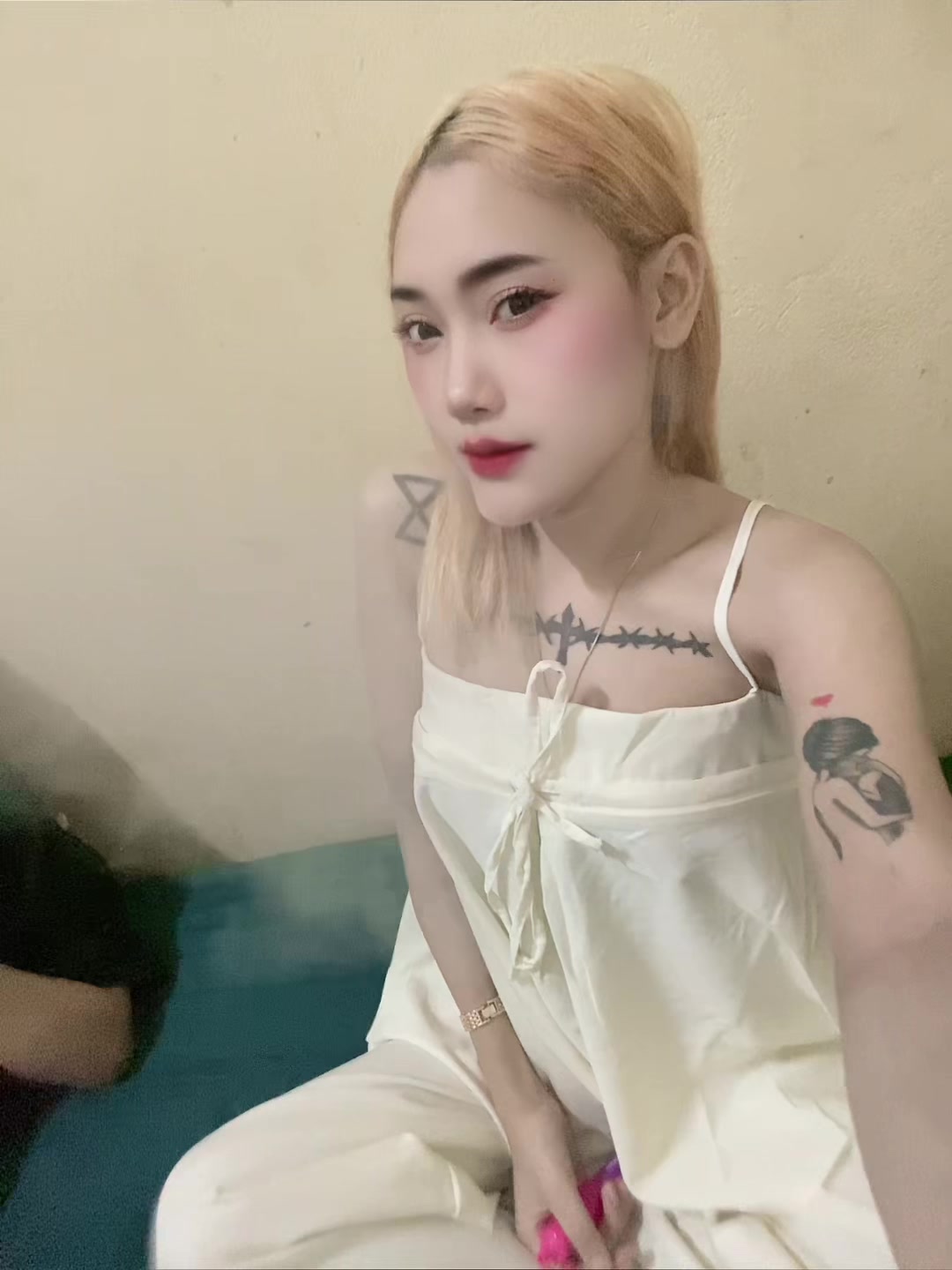 @.ເມ:ສາວລວງພະບາງ🤟😚🥰