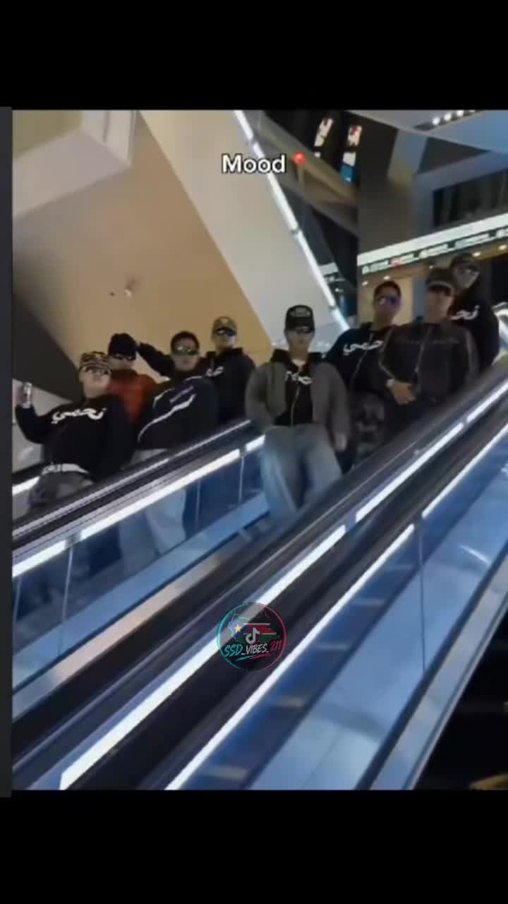 @SSD_VIBES_211