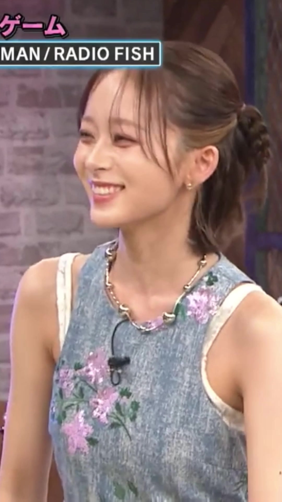 @く