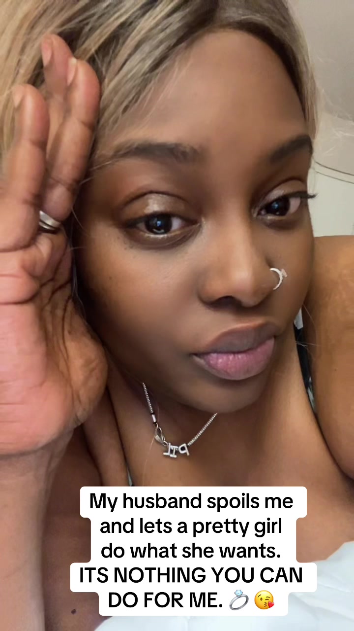 @Lipplashes