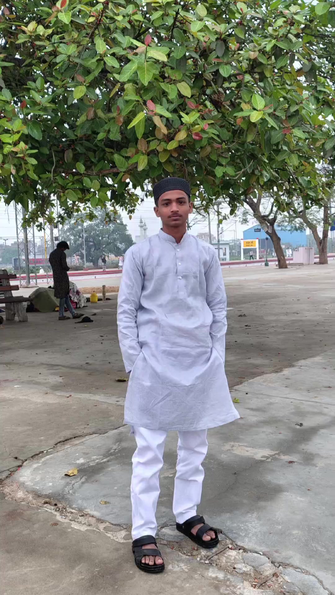 @Irshad Idrishi up 54 MAU INDIA