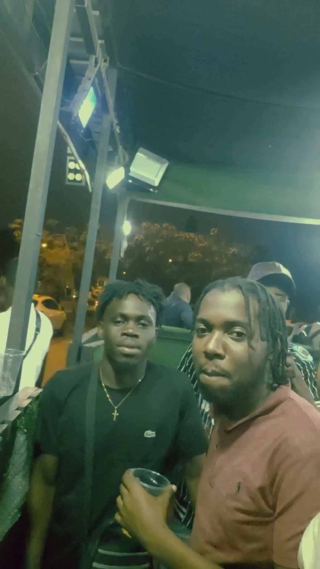 @Pedro sebastiã