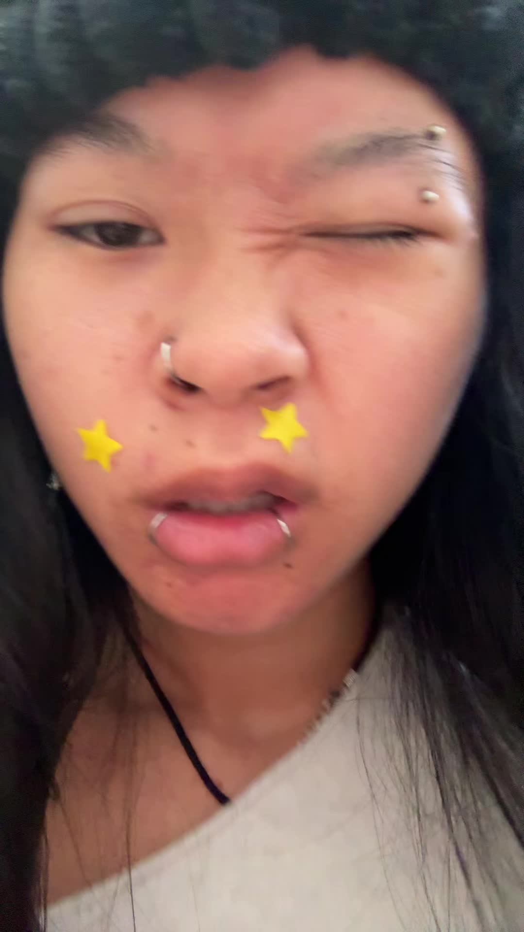 @￼
