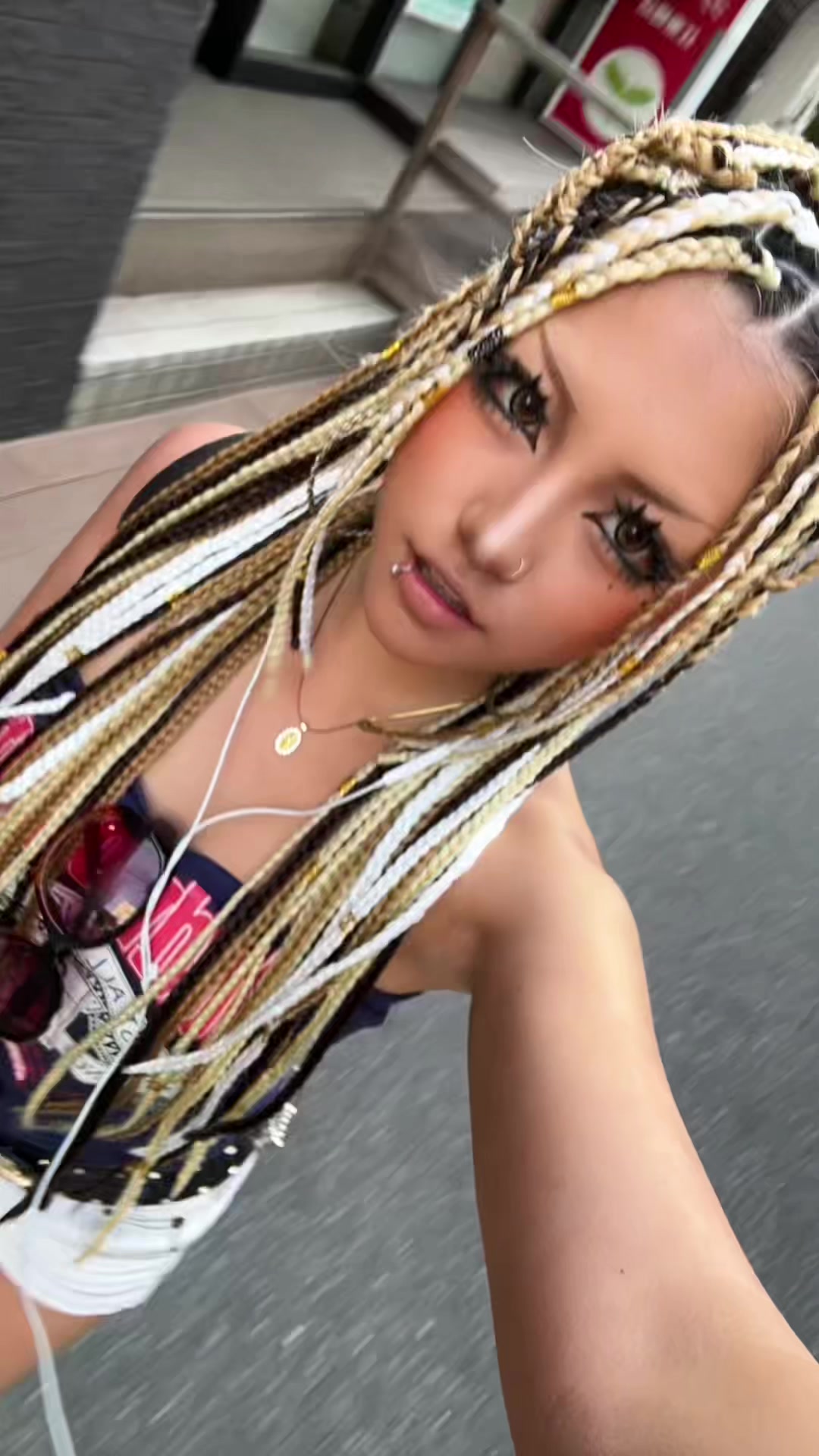 @𝗥 𝗔 𝗡 . 🌺
