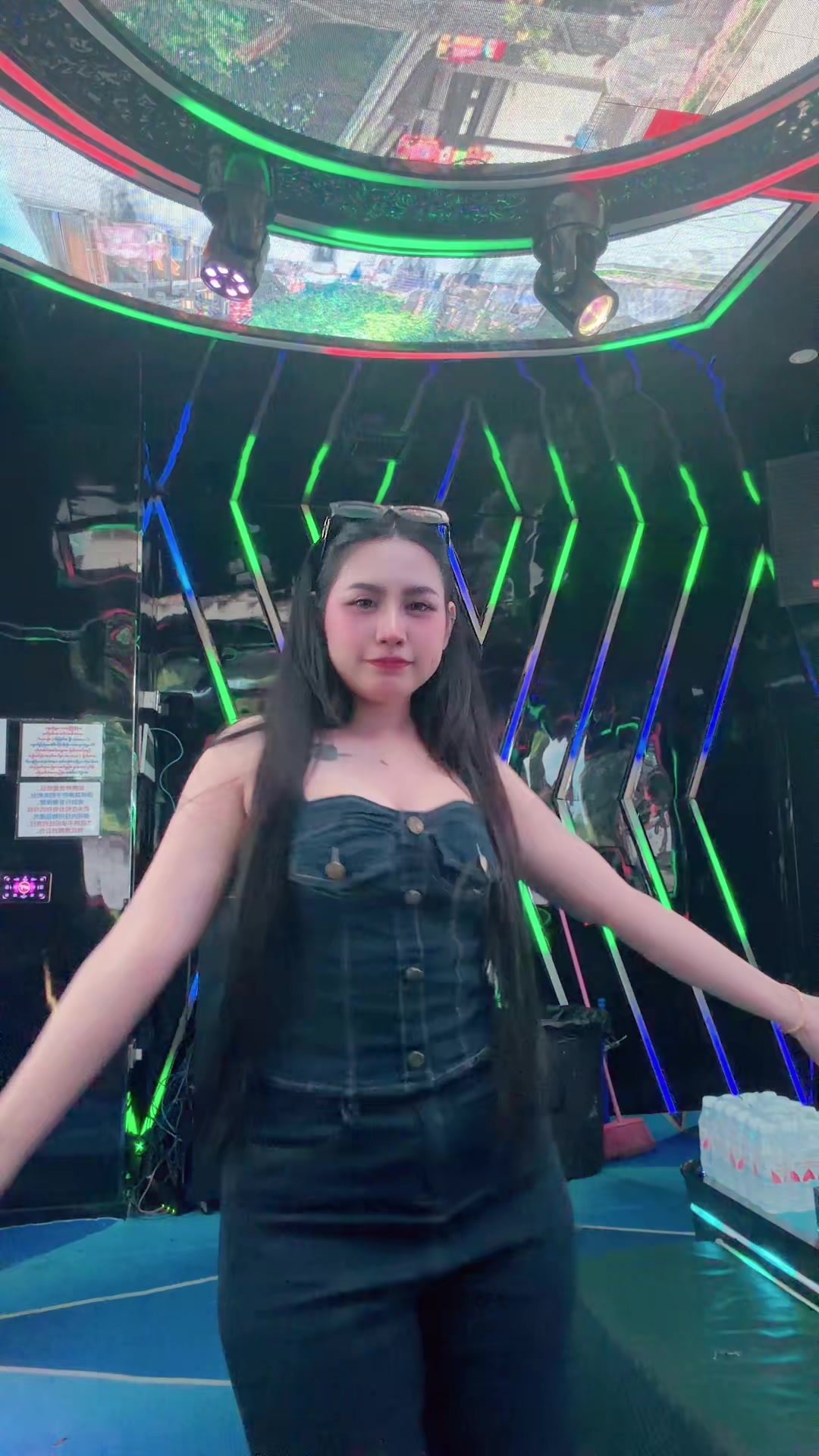 @Nang Yoon Nadið
