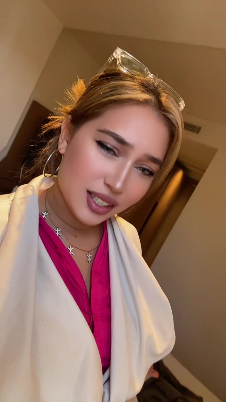 @Maria