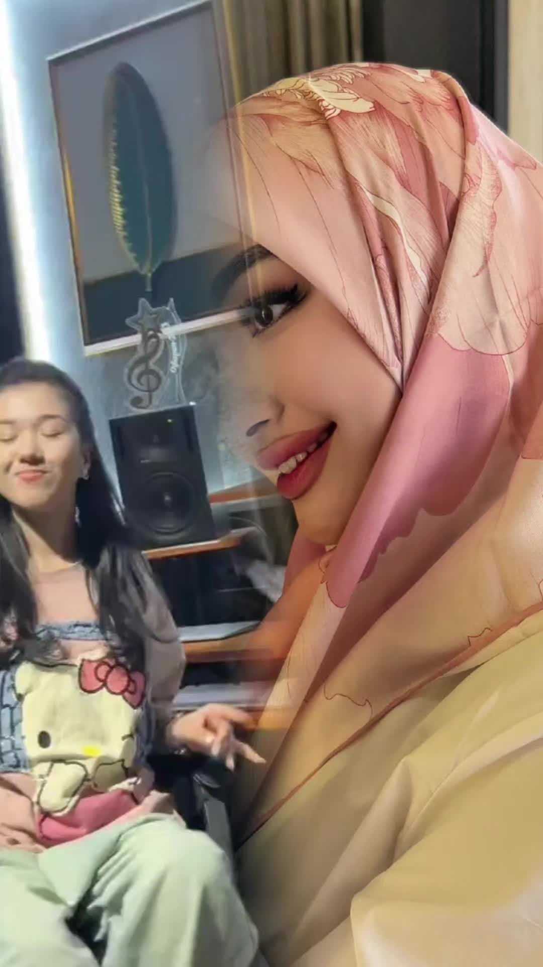 @Farangizbonu2011