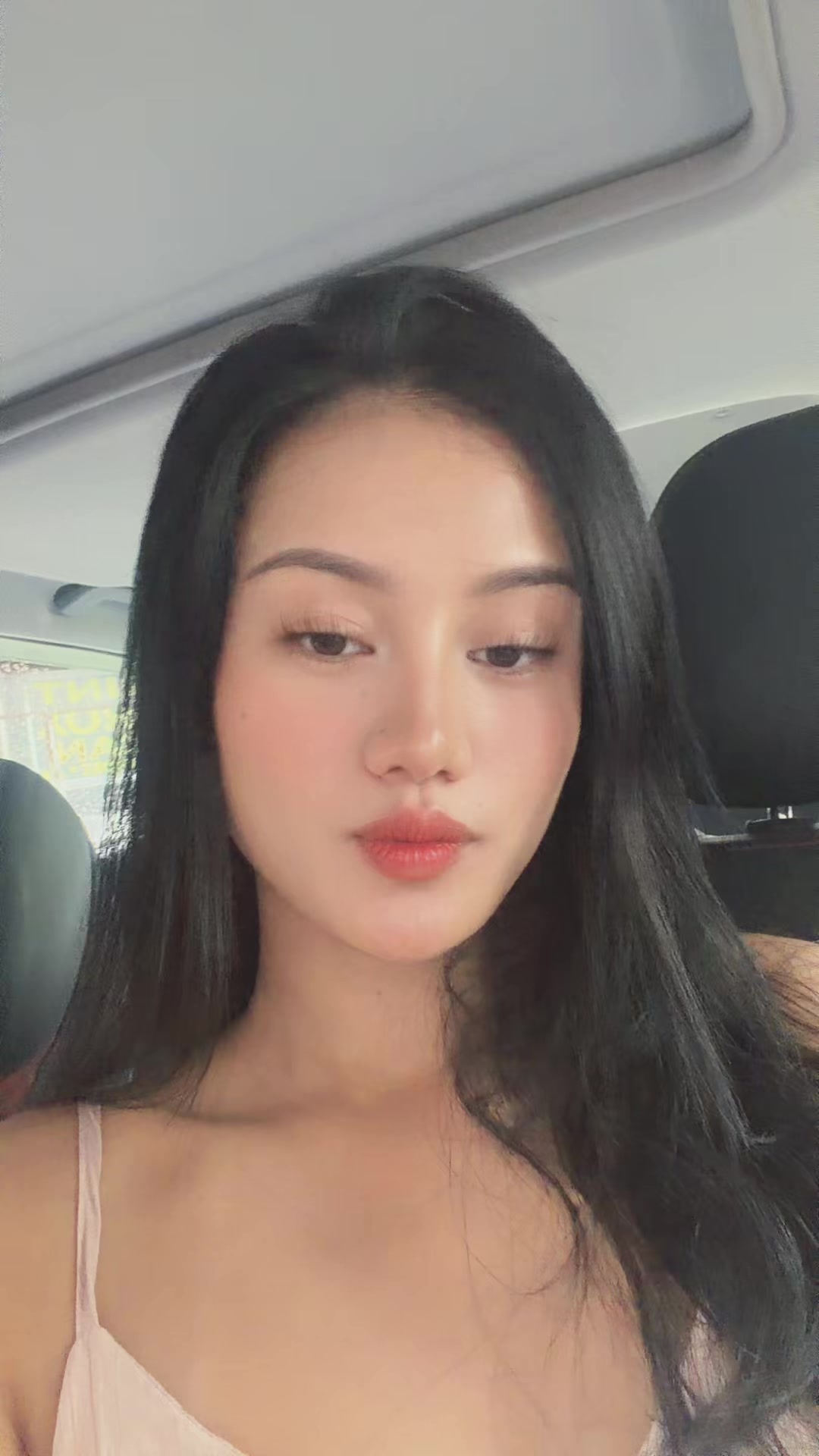 @meghan in dubai 🇦🇪 🇵🇭