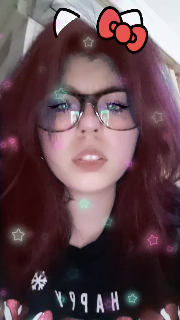 @👻