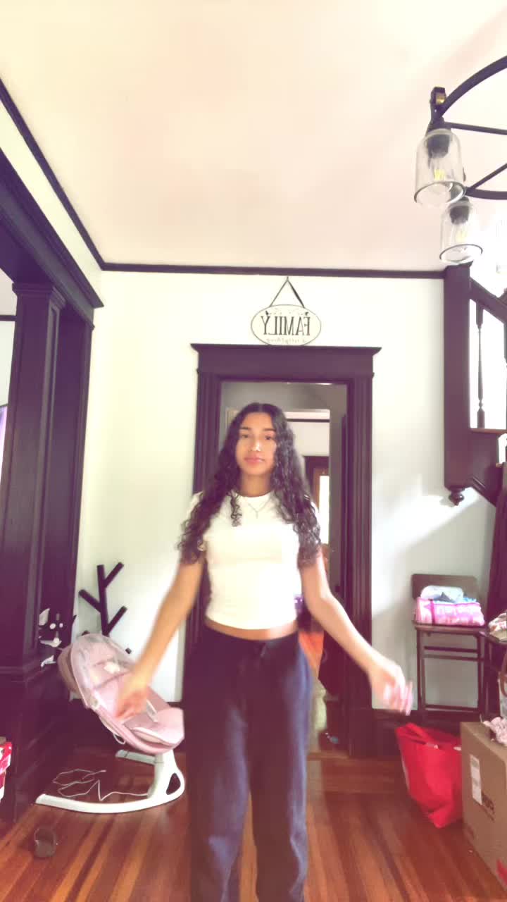 @chloeee ๐