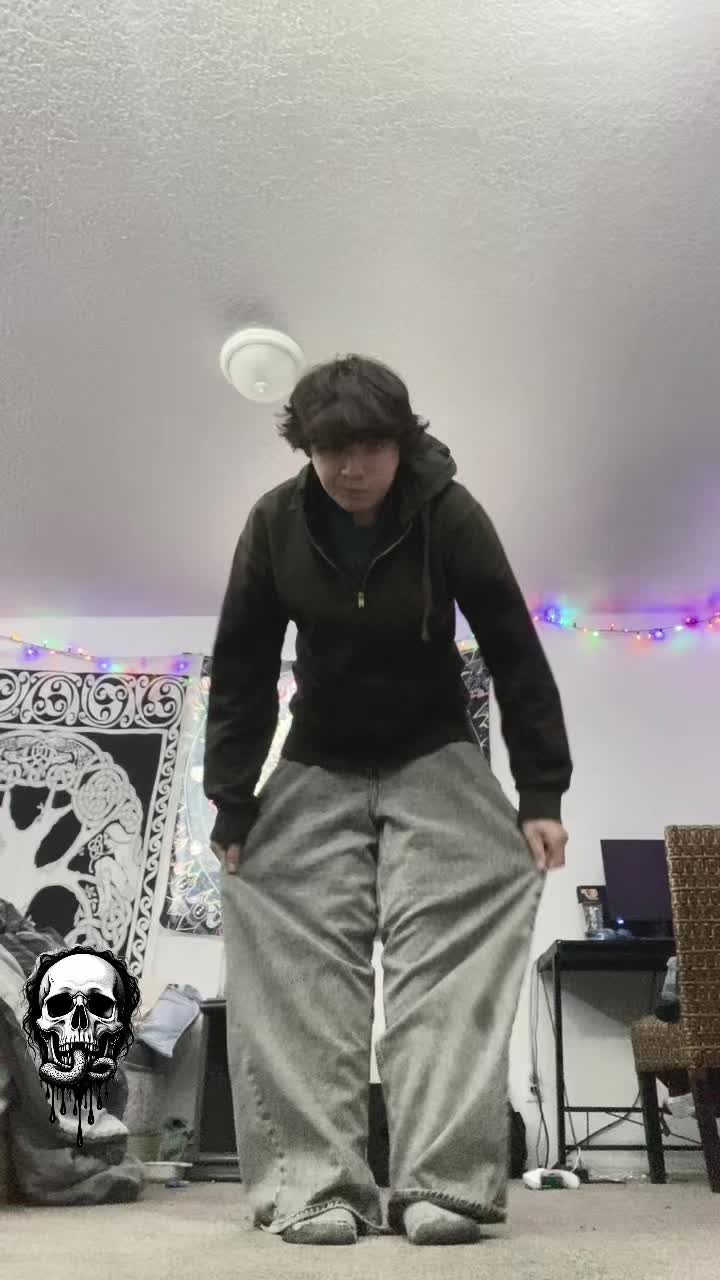 @♱