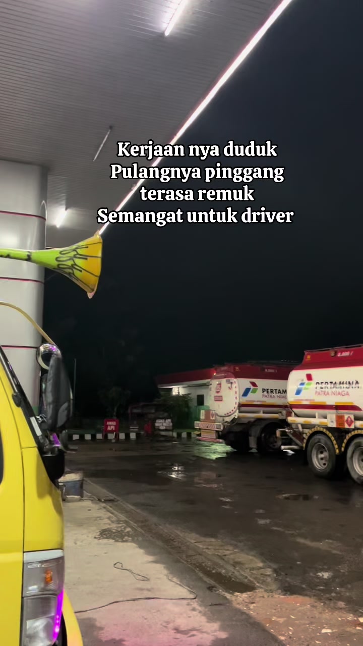 @Cewek pom🤪