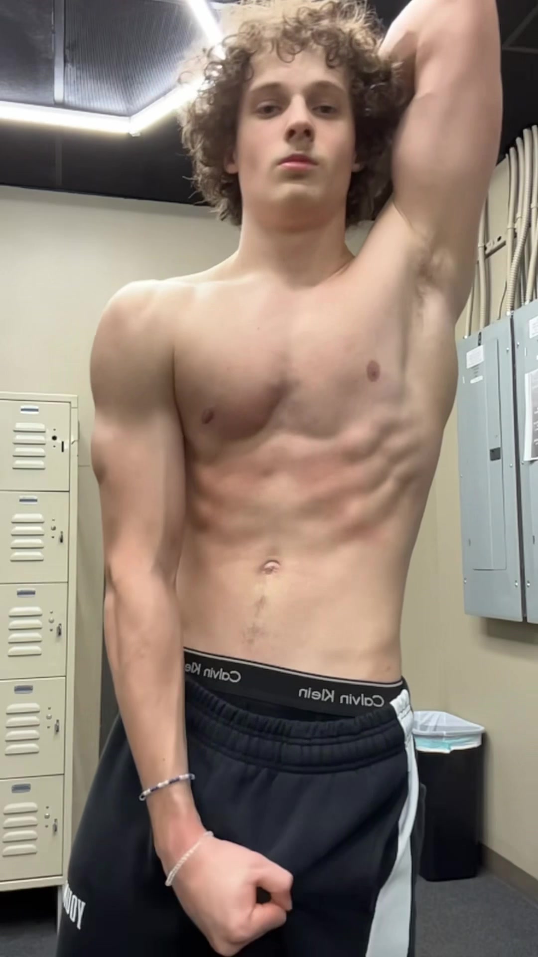 @tylerpplifts