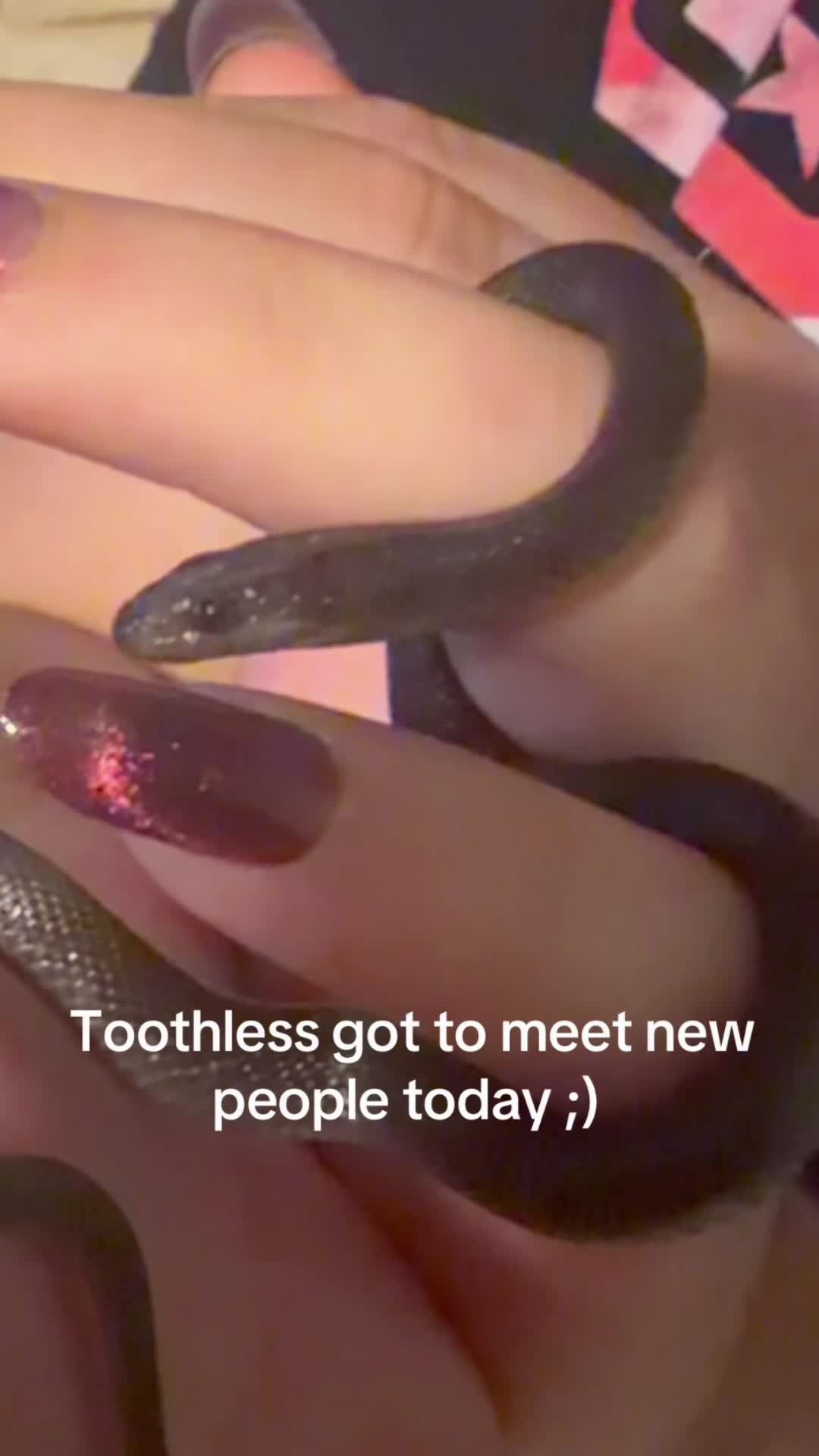 @𝓣𝓻𝓮𝓷𝓽𝓸𝓷