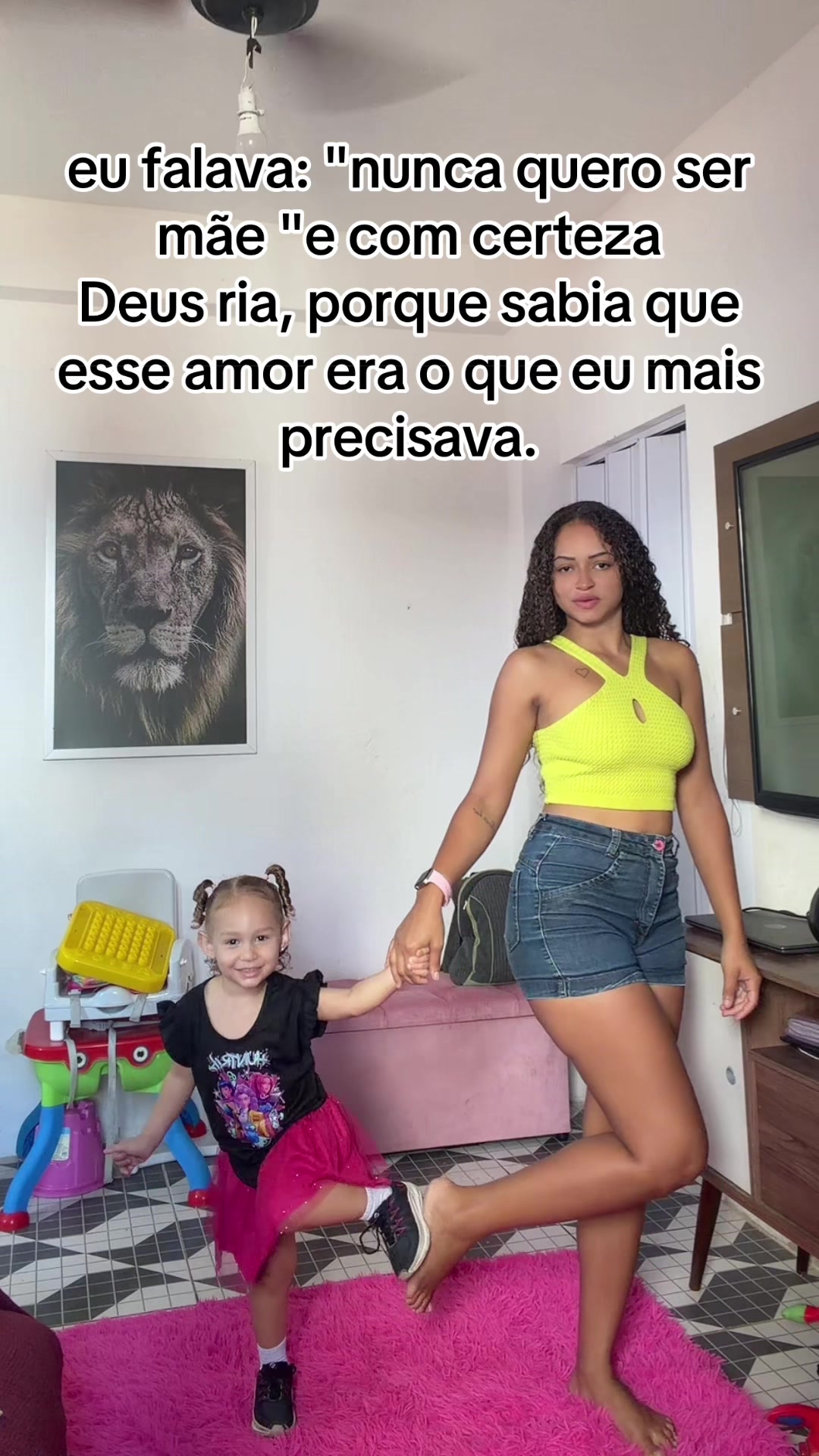 @thayanelisboa703