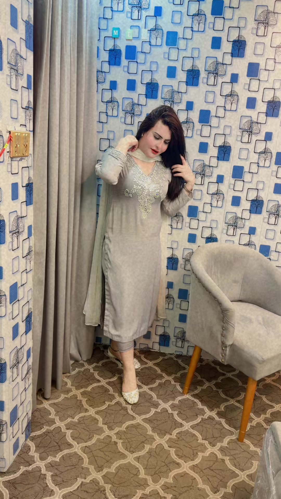 @Riya Khan34