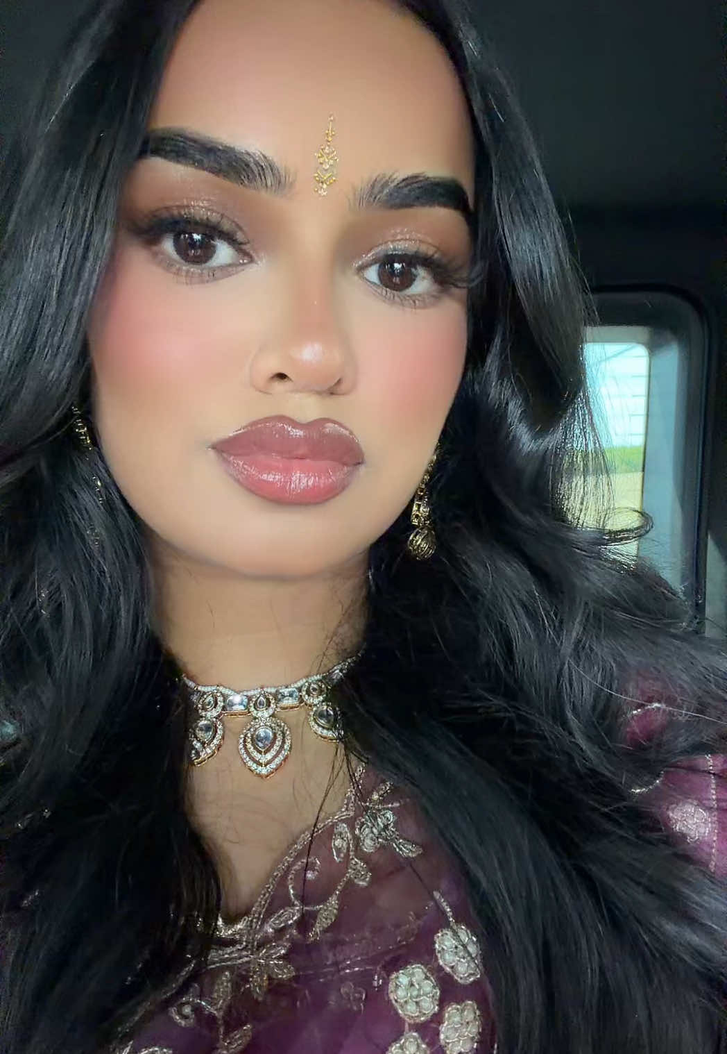 @anuubaee
