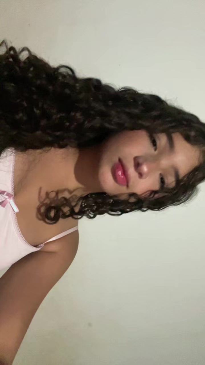 @Gabb