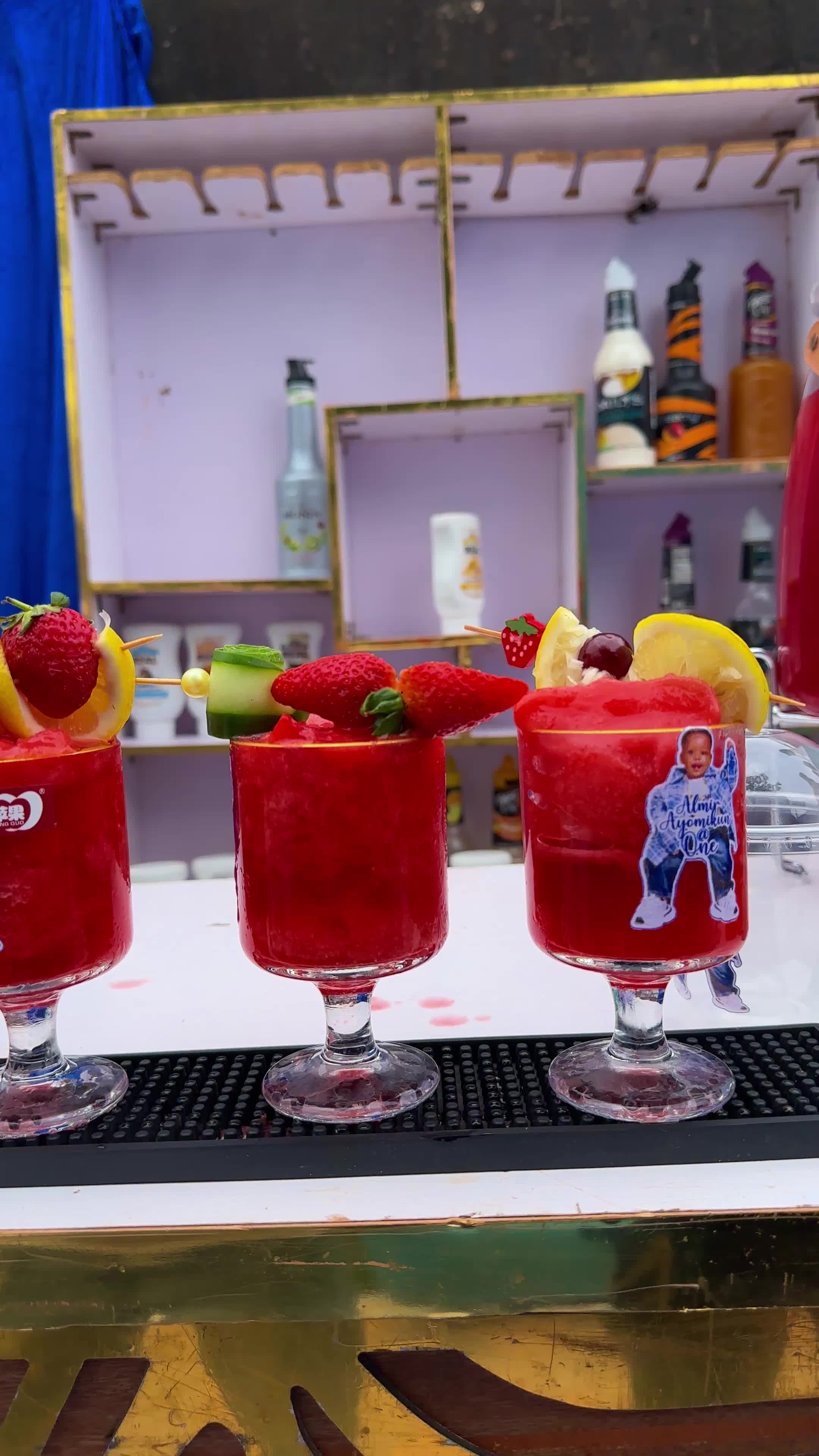 @Bussycocktail