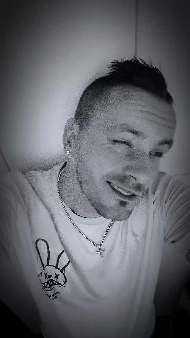 @37peterpan37