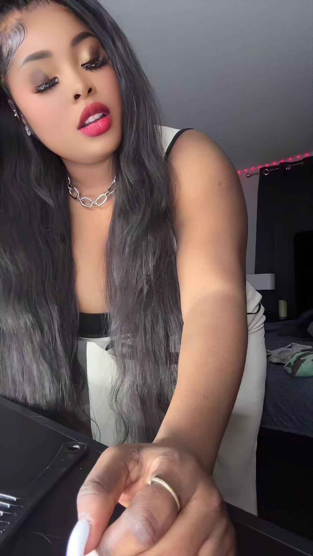 @Courtney chun-li