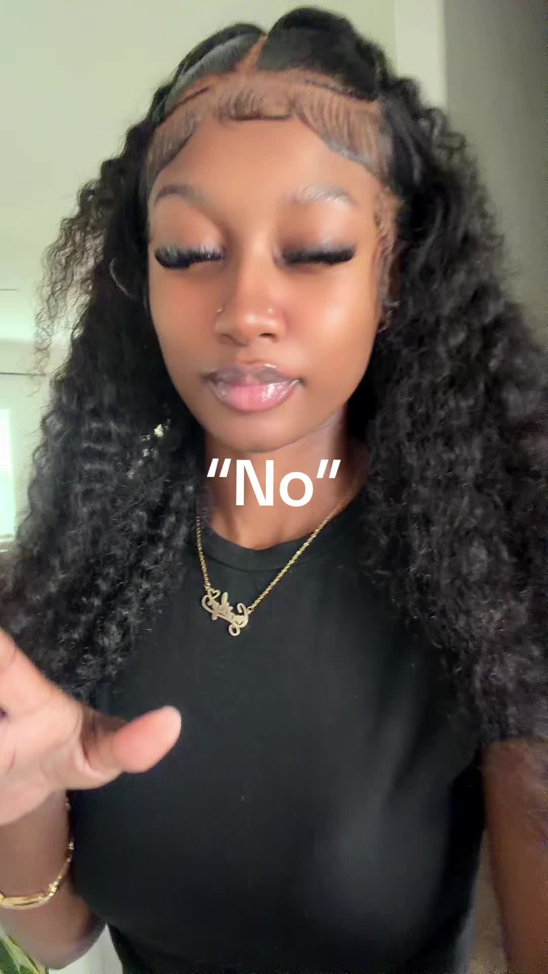 @CAITLYN SIMONE 🎀