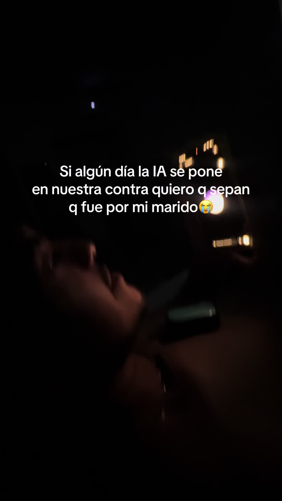 @🧍🏼♀️