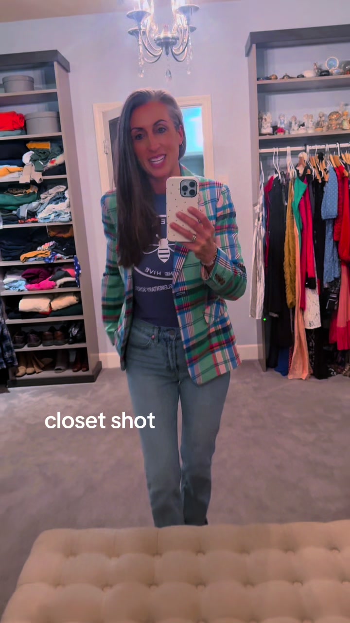@herclosetshot