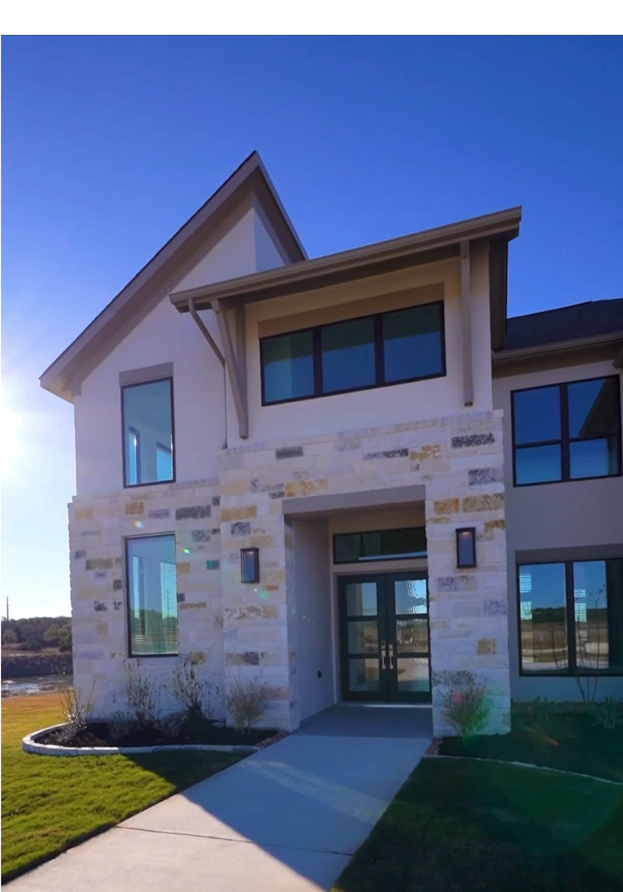 @Emily Garza | Perry Homes