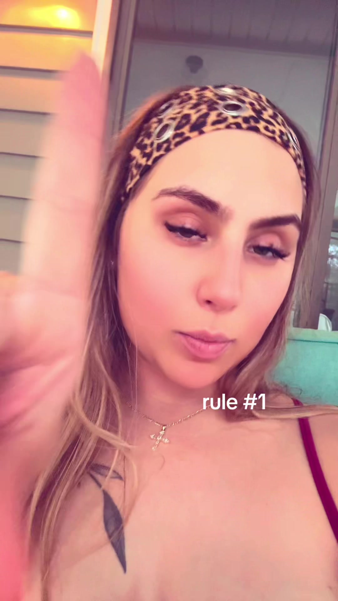 @ellllla
