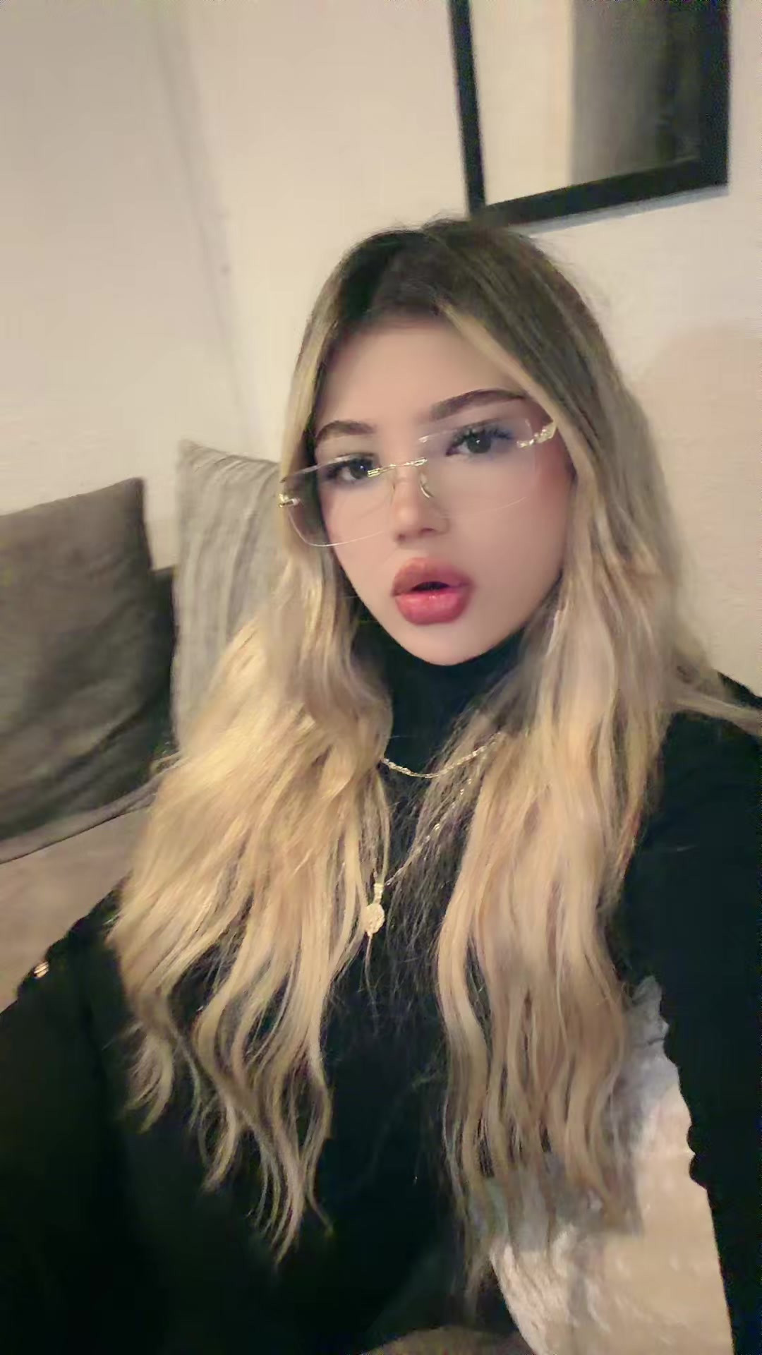 @Jenny🖤