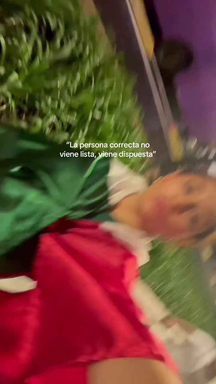 @Zurdita